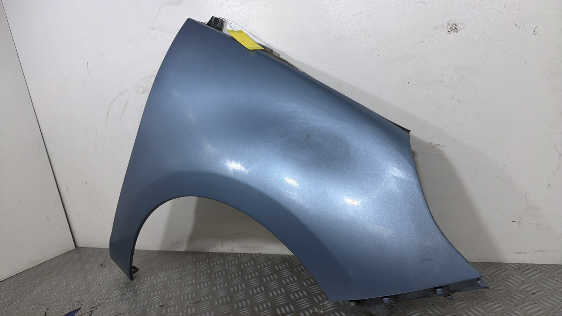 Aile avant droit RENAULT SCENIC 3 PHASE 1 – 631002127R