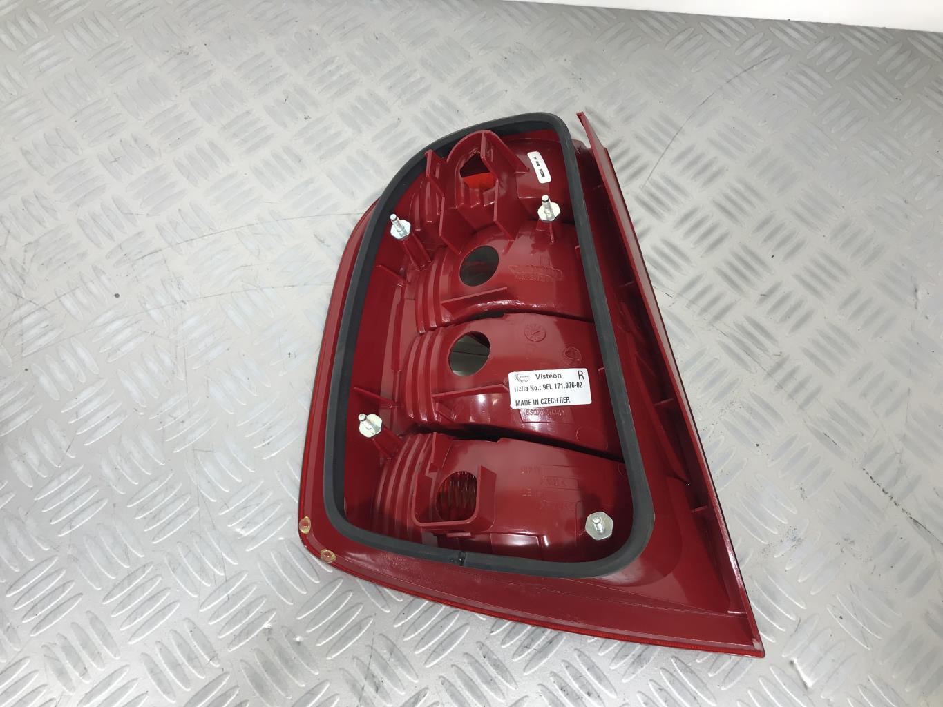 Feu arriere principal droit (feux) SKODA FABIA 1 – 9el171976021