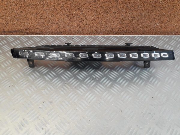 Clignotant droit AUDI Q7 1 – 4L0953042D