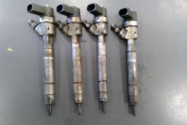 Injecteurs BOSCH MERCEDES CLASSE C W203 – 0445110121