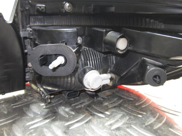 Feu arriere principal gauche (feux) RENAULT CLIO 5 – 265551035r