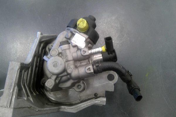 Pompe à injection AUDI A3 2 – 445010538 / 04L130755E