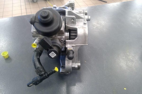 Pompe à injection AUDI A3 2 – 445010538 / 04L130755E