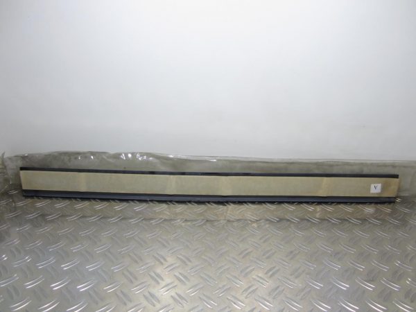 Seuil de porte RENAULT MEGANE 2 – 8200148756