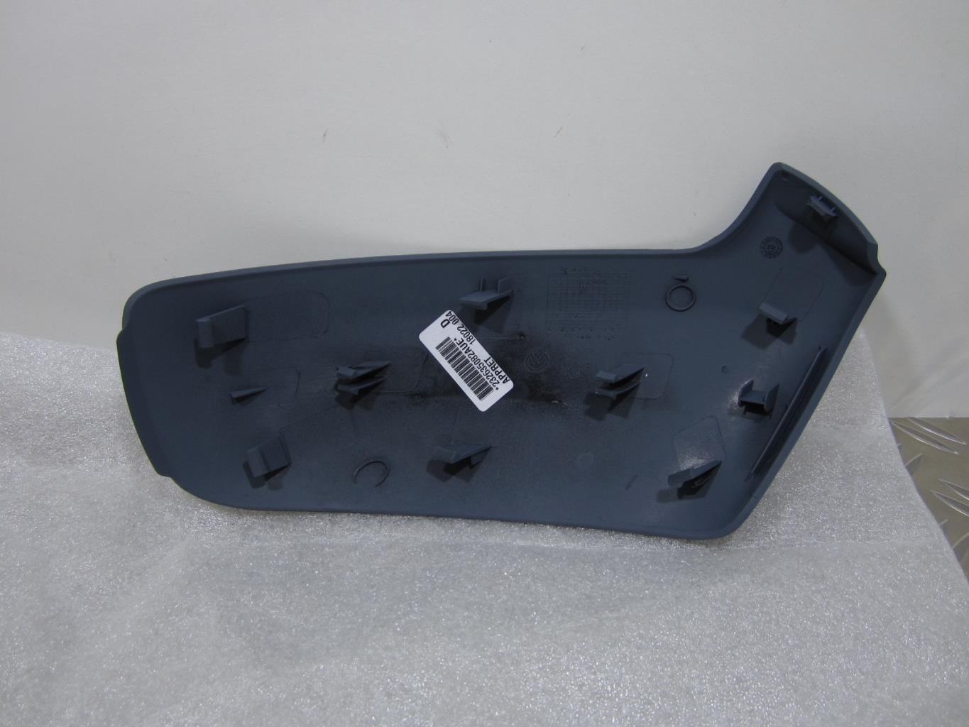 Coquille de retroviseur droit PEUGEOT 3008 1 – 232635082 / 232635082AUE