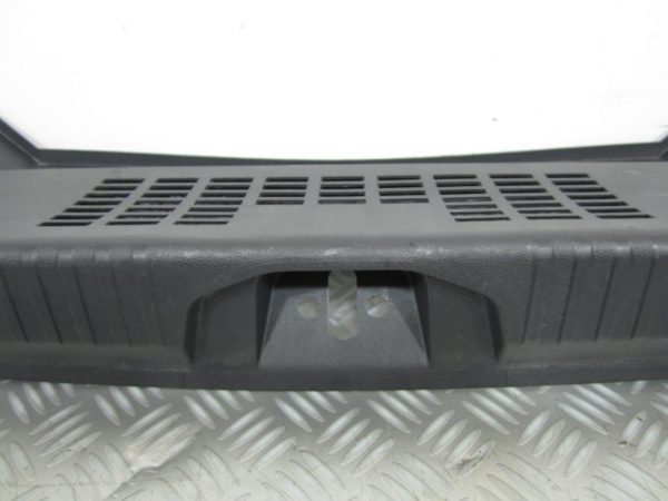 Garniture hayon RENAULT CLIO 5 – 849206300R / 849208915R