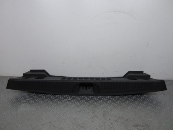 Garniture hayon RENAULT CLIO 5 – 849206300R / 849208915R