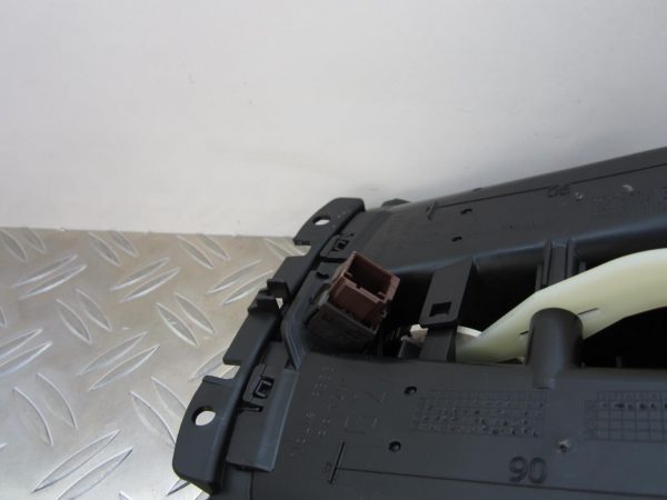 Console central (interieur plastique) PEUGEOT 207 – 96724726ZD / 96724726 / 9665103980