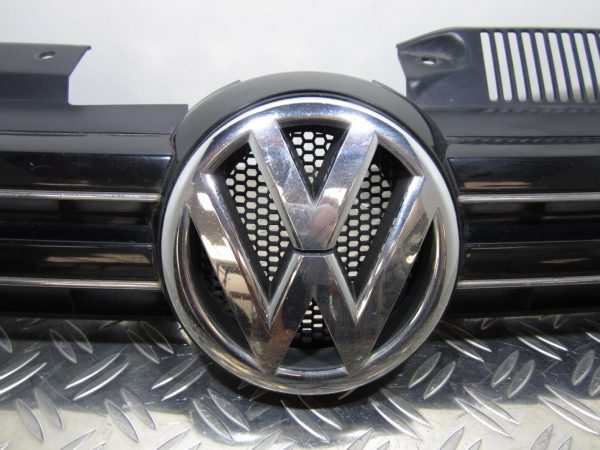 Calandre VOLKSWAGEN GOLF 6 – 5K0853651 / 5K0853653