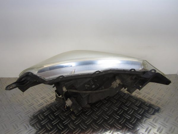 Optique avant principal gauche (feux)(phare) TOYOTA YARIS 3
