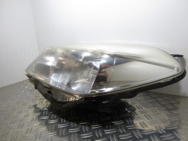 Optique avant principal gauche (feux)(phare) TOYOTA YARIS 3