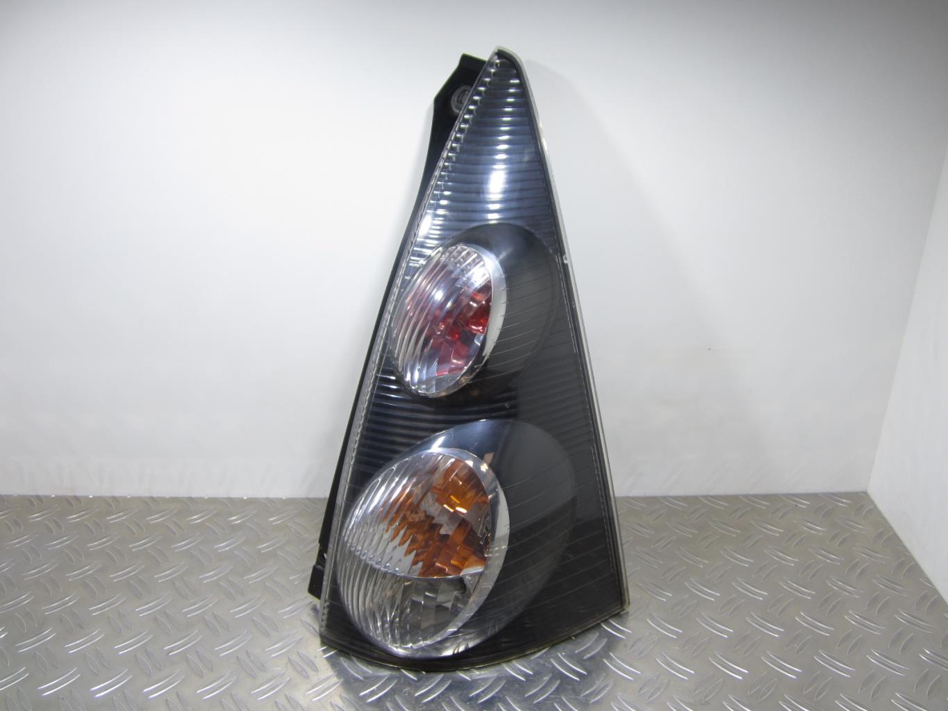 Feu arriere principal droit (feux) CITROEN C1 1 – 815500H060