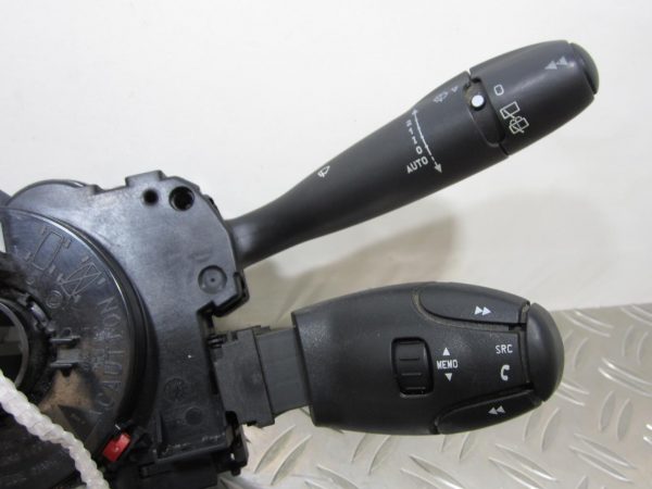 Com (Bloc Contacteur Tournant+Commodo Essuie Glace+Commodo Phare) Peugeot 308 1 SW – 96659954XT / 12276608