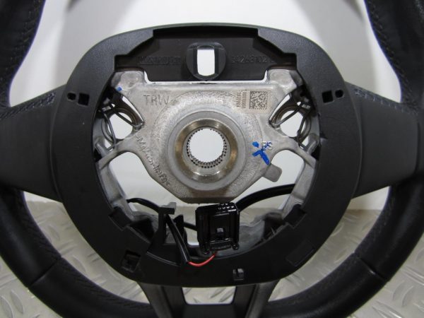 Volant RENAULT CLIO 5 – 484002607R / 34268102B