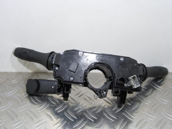 Com (Bloc Contacteur Tournant+Commodo Essuie Glace+Commodo Phare) RENAULT CLIO 5 – 255670428R