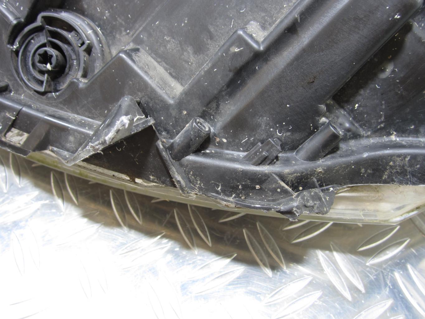 Optique avant principal droit (feux)(phare) CITROEN C5 2 – 9684845080