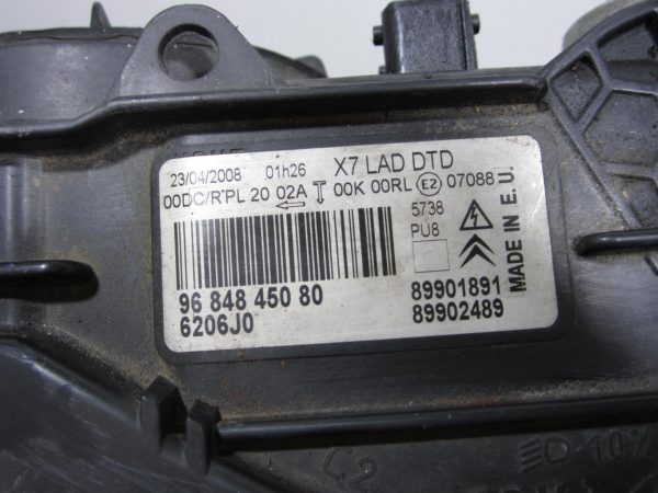 Optique avant principal droit (feux)(phare) CITROEN C5 2 – 9684845080