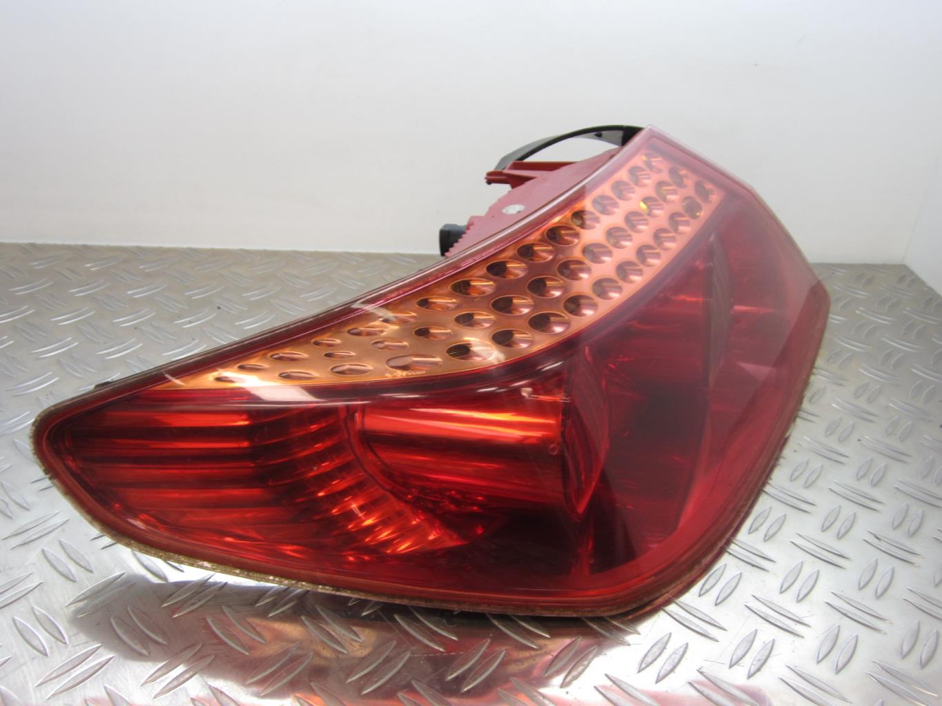 Feu arriere principal gauche (feux) PEUGEOT 407 COUPE – 9648537680