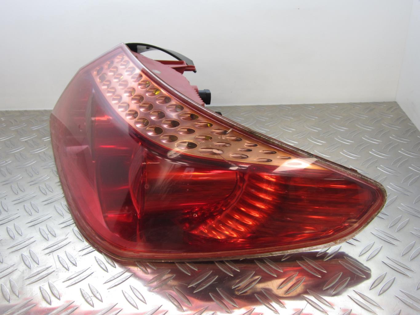 Feu arriere principal droit (feux) PEUGEOT 407 COUPE – 9648537580