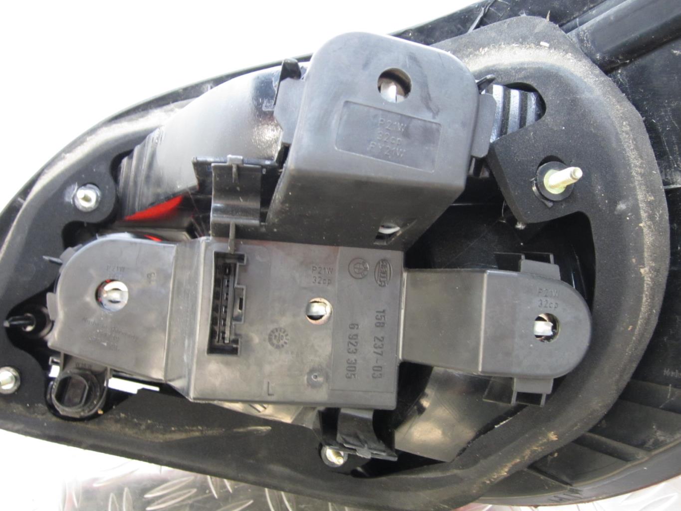 Feu arriere principal gauche (feux) BMW SERIE 5 E60 – 6923305 / 6910767