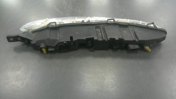 Feu diurne avant droit CITROEN C4 GRAND SPACETOURER – 9676036480