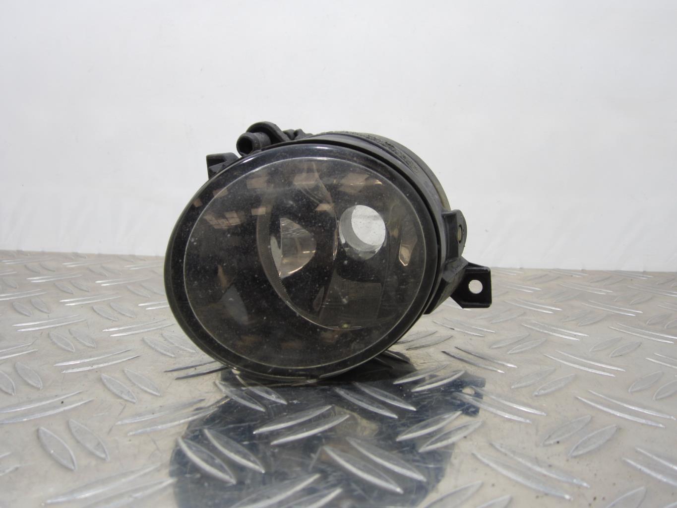Anti brouillard droit (feux) VOLKSWAGEN GOLF 5