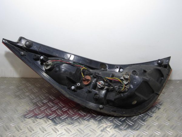 Feu arriere principal droit (feux) HYUNDAI I30 1 – 924022RO