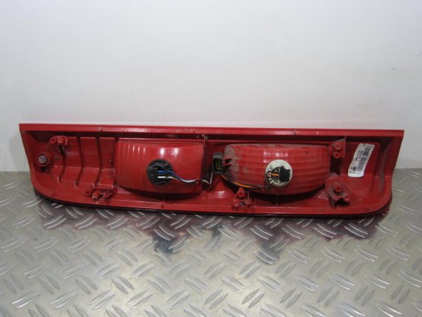 Feu arriere principal droit (feux) RENAULT TRAFIC 2 – 8200415251