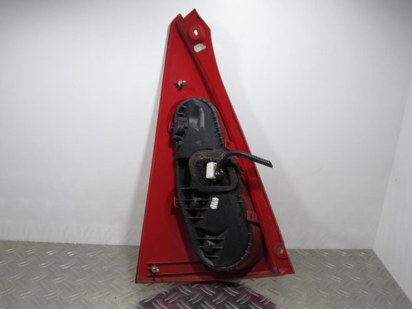 Feu arriere principal droit (feux) PEUGEOT 107 – 815500H040