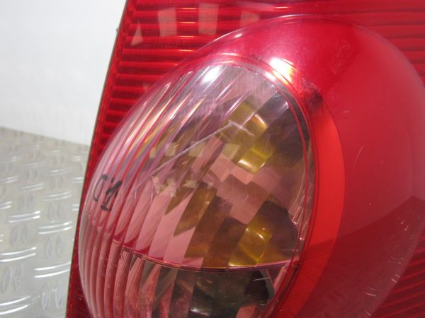 Feu arriere principal droit (feux) PEUGEOT 107 – 815500H040
