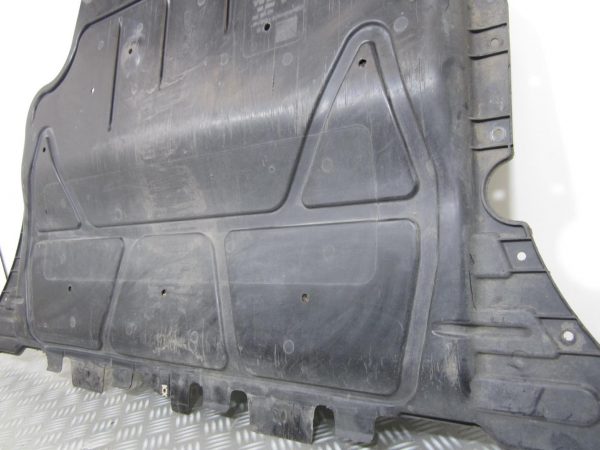 Cache sous moteur AUDI A3 3 – 500825236