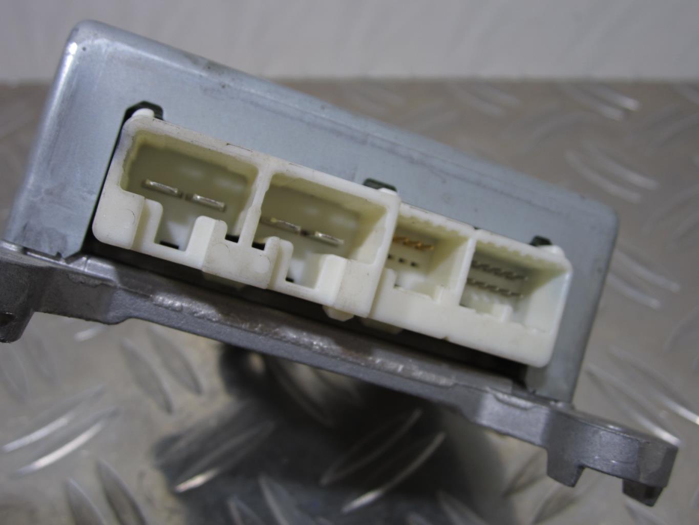 Boitier de direction TOYOTA AYGO 1 – 89650-0H010 / 6900000521 / K91-00500