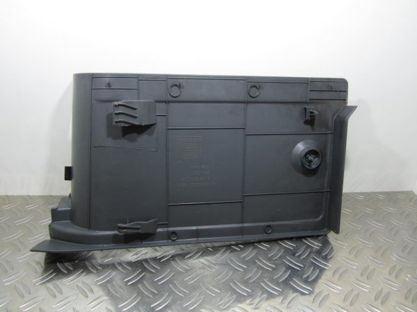 Garniture de siège avant droit couvercle du panneau MERCEDES VITO W639 – A6396601709
