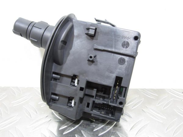 Commodo d’essuie glaces RENAULT CLIO 3 – 88103003 / 88103003087 / 0050070378