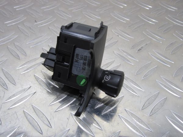 Commande regulateur vitesse RENAULT SCENIC 2 – 8200206738 / 61890007