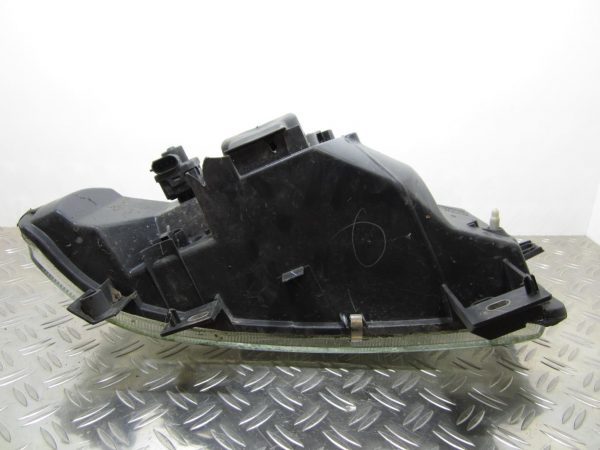 Optique avant principal gauche (feux)(phare) RENAULT MASTER 2 PHASE 1 – 38210748