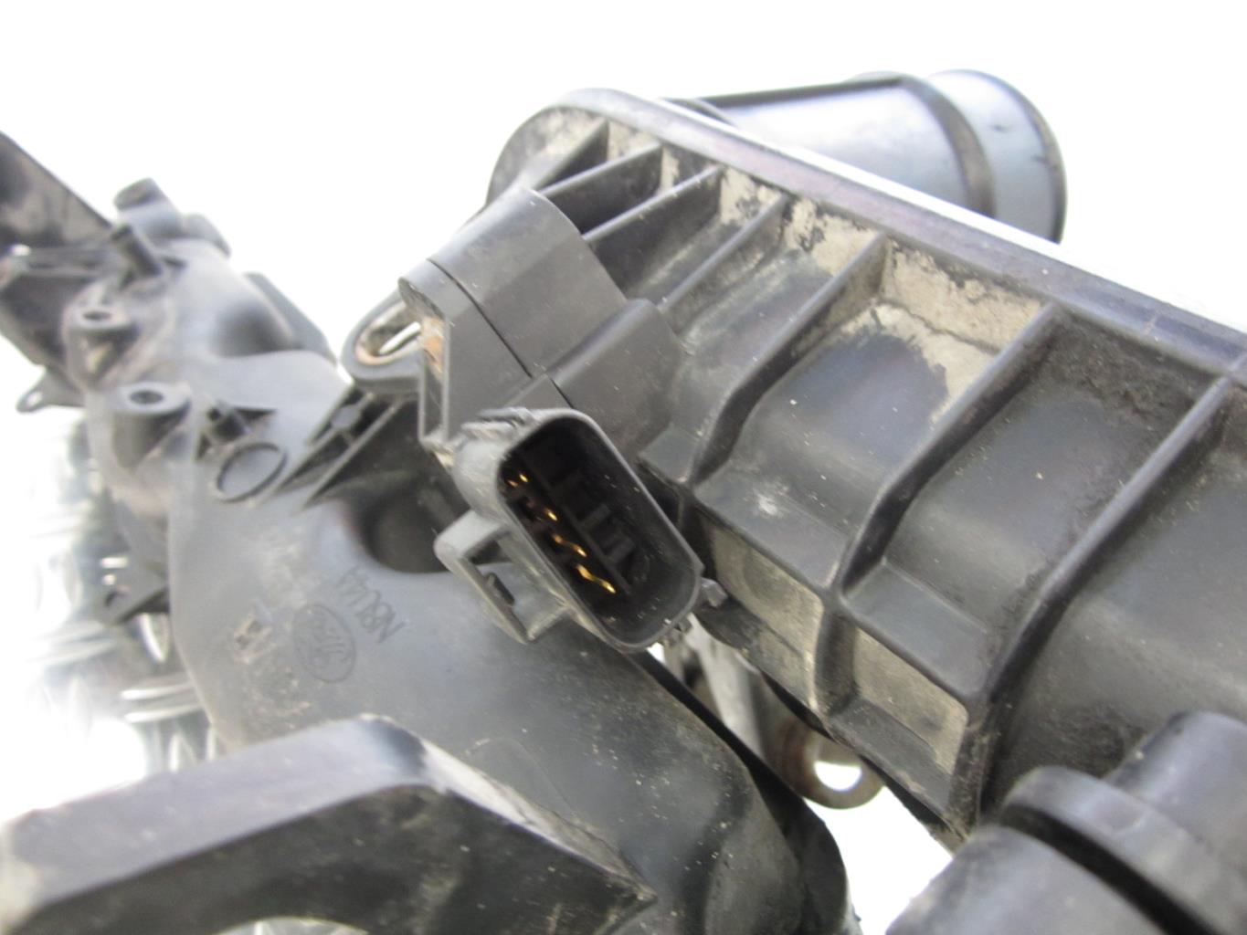 Collecteur d’admission FORD MONDEO 3 – 2S709424 / 2S709424BE / 6C109E470