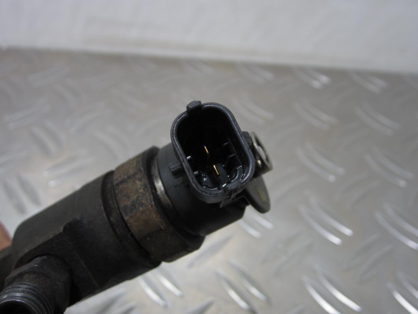 Injecteurs PEUGEOT 206 1.4 HDI – 0445110252