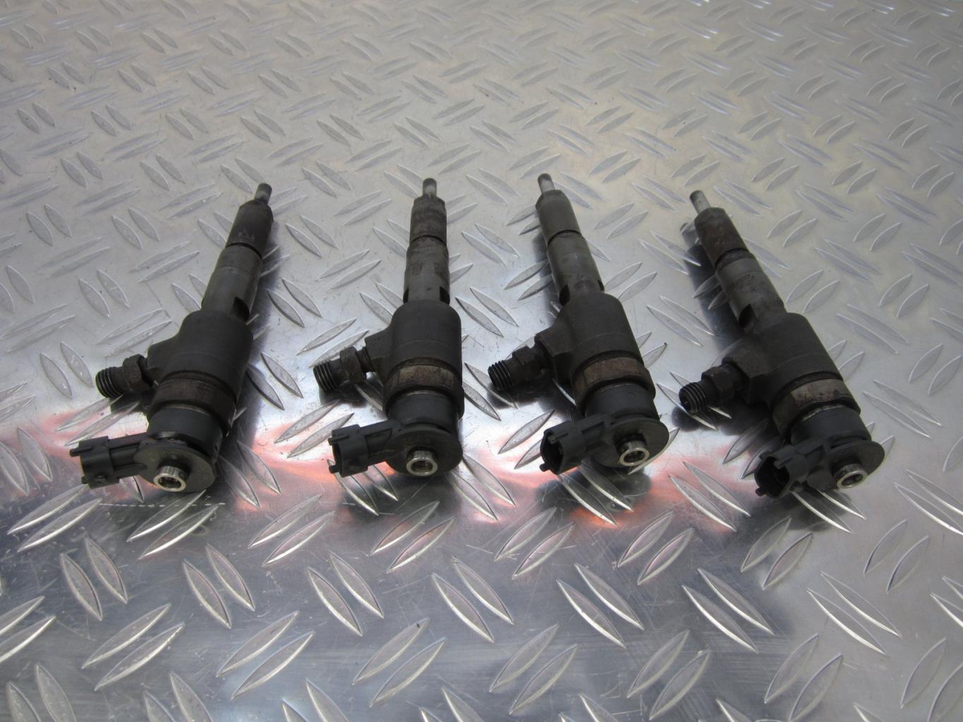 Injecteurs PEUGEOT 206 1.4 HDI – 0445110252