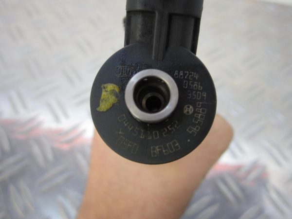 Injecteurs PEUGEOT 206 1.4 HDI – 0445110252