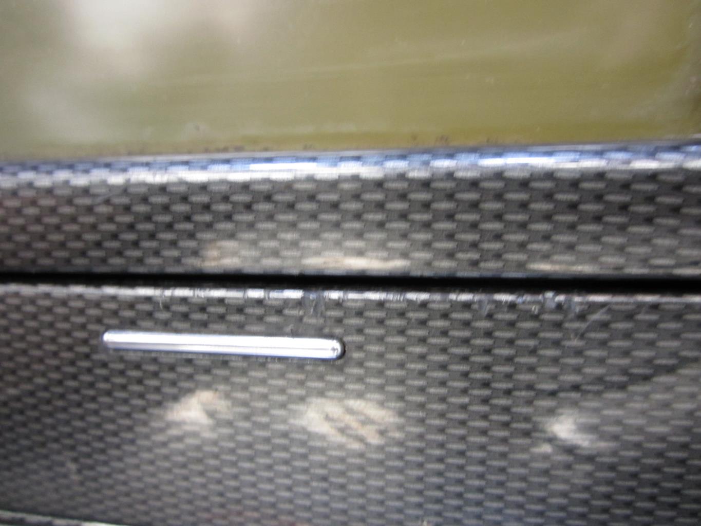 Console central (interieur plastique) CITROEN C4 1 – 9646338277 / 9657882880