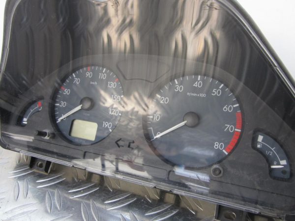 Compteur CITROEN SAXO 1.1i – 9636596080