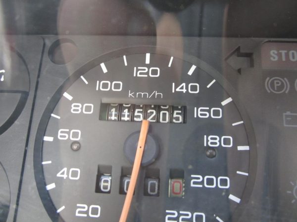 Compteur PEUGEOT 205 1.4i – 9753459580