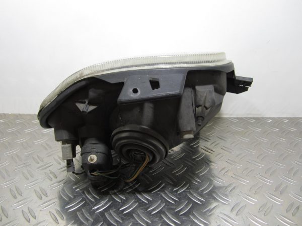 Optique avant principal gauche (feux)(phare) RENAULT CLIO 2 PHASE 1 – 7701045995