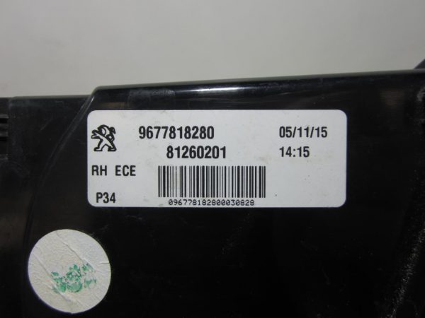 Feu arriere secondaire droit (feux) PEUGEOT 308 2 PHASE 1 – 9677818280 / 81260201