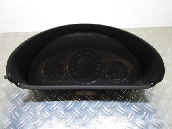 Compteur MERCEDES CLK 209 COUPE – 87001479