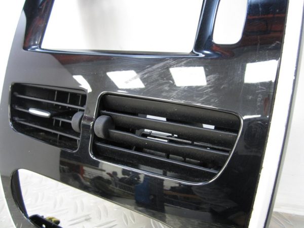 Console central (interieur plastique) RENAULT CLIO 4 PHASE 1 – 682607616R