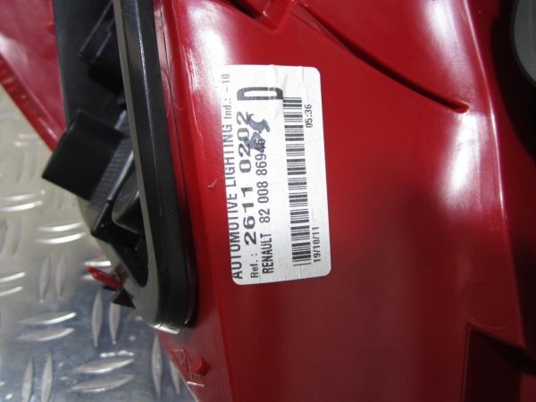 Feu arriere principal droit (feux) RENAULT CLIO 3 PHASE 2 – 8200886946 / 26110202