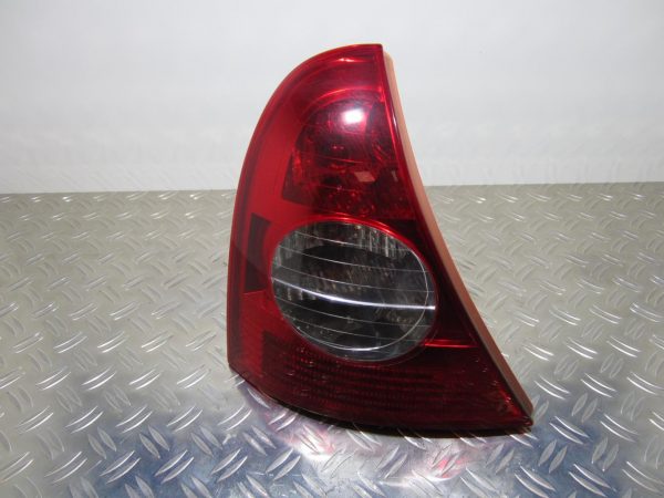 Feu arriere principal gauche (feux) RENAULT CLIO 2 PHASE 2 – 0415142L