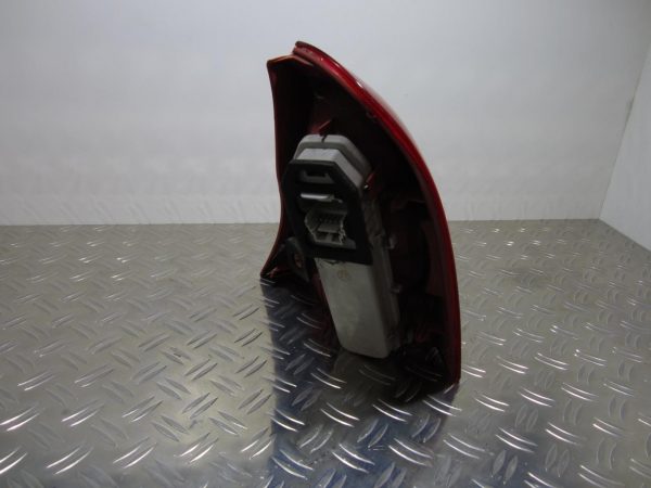 Feu arriere principal gauche (feux) RENAULT CLIO 2 PHASE 2 – 0415142L